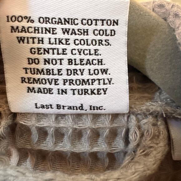 Quince Organic Turkish Waffle Robe in "Gray" Size Small - Picture 11 of 12